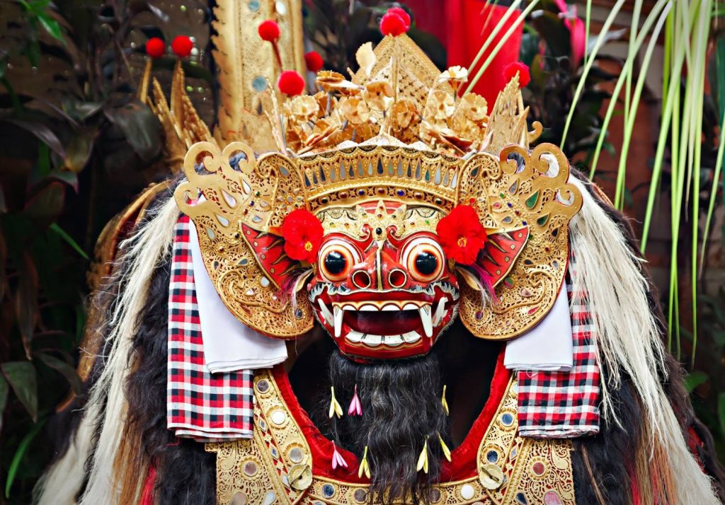 barong dance show (1)